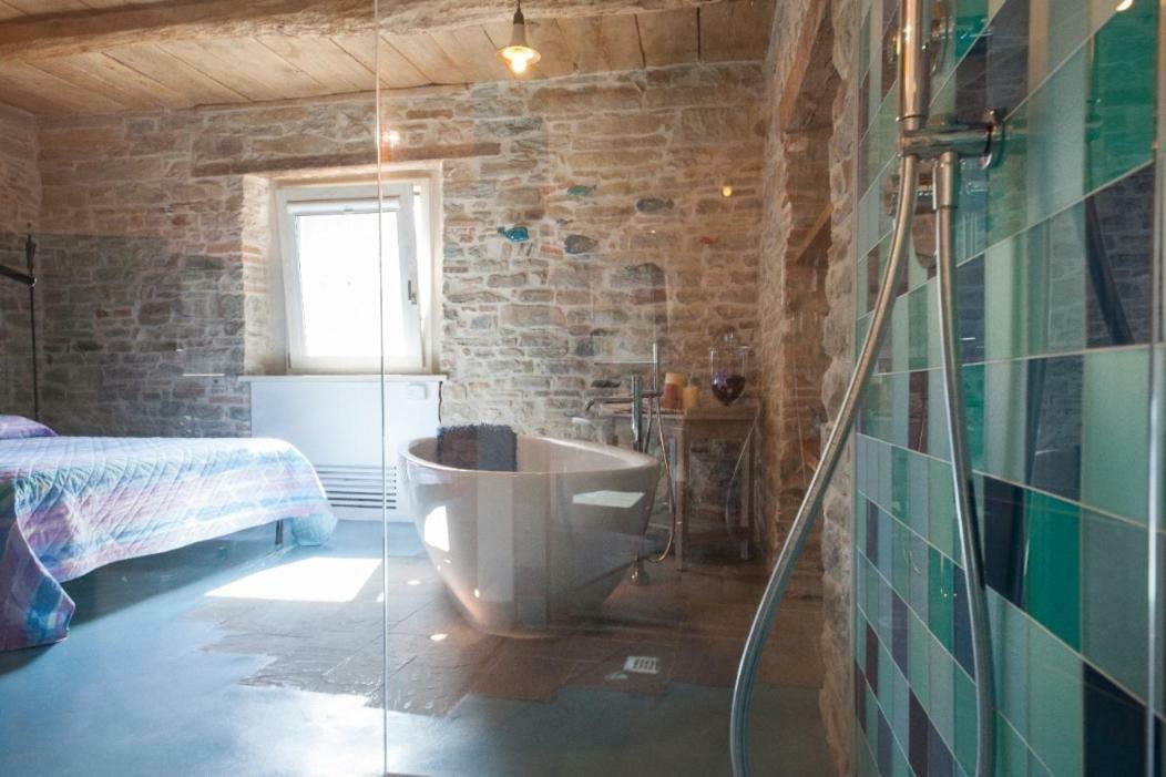La Locanda Della Campanara Santa Sofia Extérieur photo